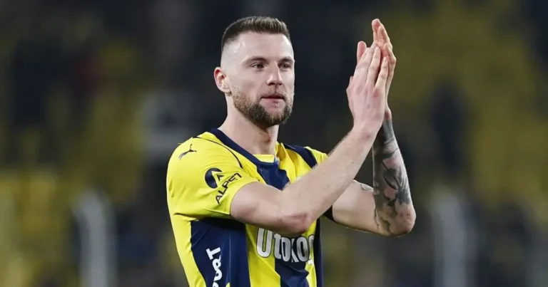 Le PSG officialise son départ pour l&rsquo;arrivée de Zabarnyi